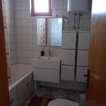 Leko Mirjana Apartment Baška Voda