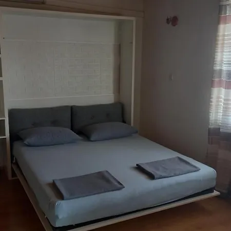 Leko Mirjana Apartment *