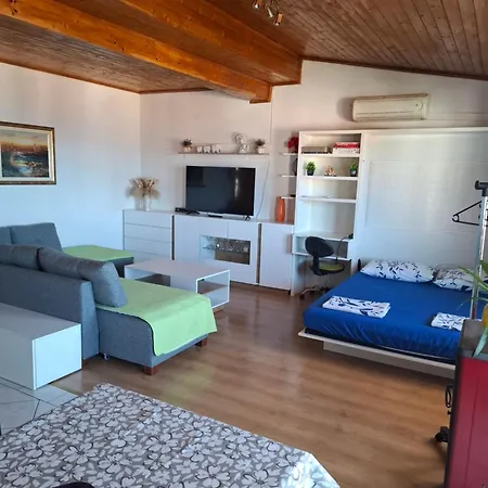 Apartment Leko Mirjana *
