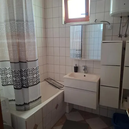Apartment Leko Mirjana Baska Voda